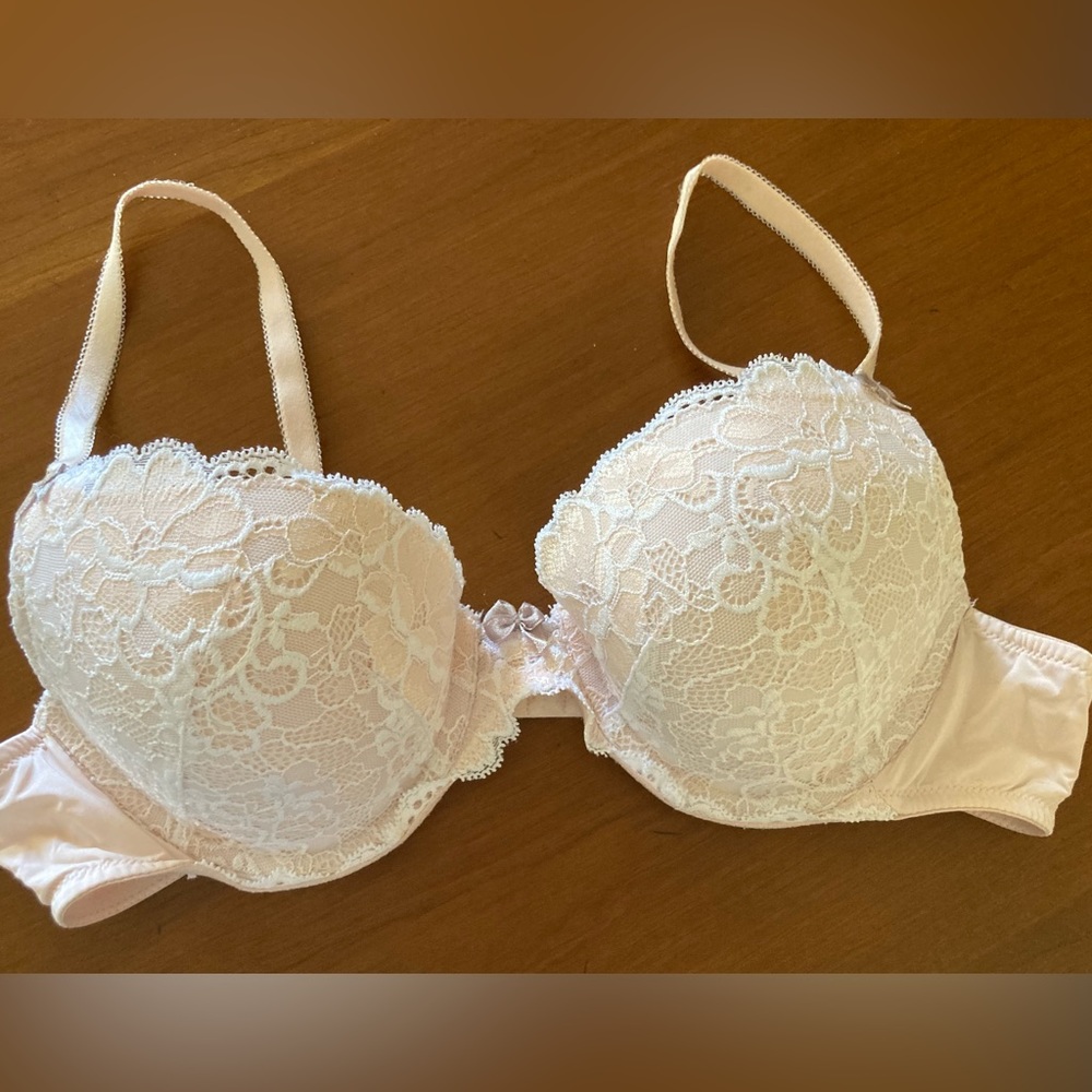 Adore Me padded push up bra 38b